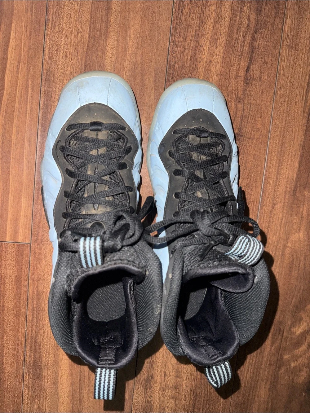 Boys Nike shoes - Picture 5 of 6